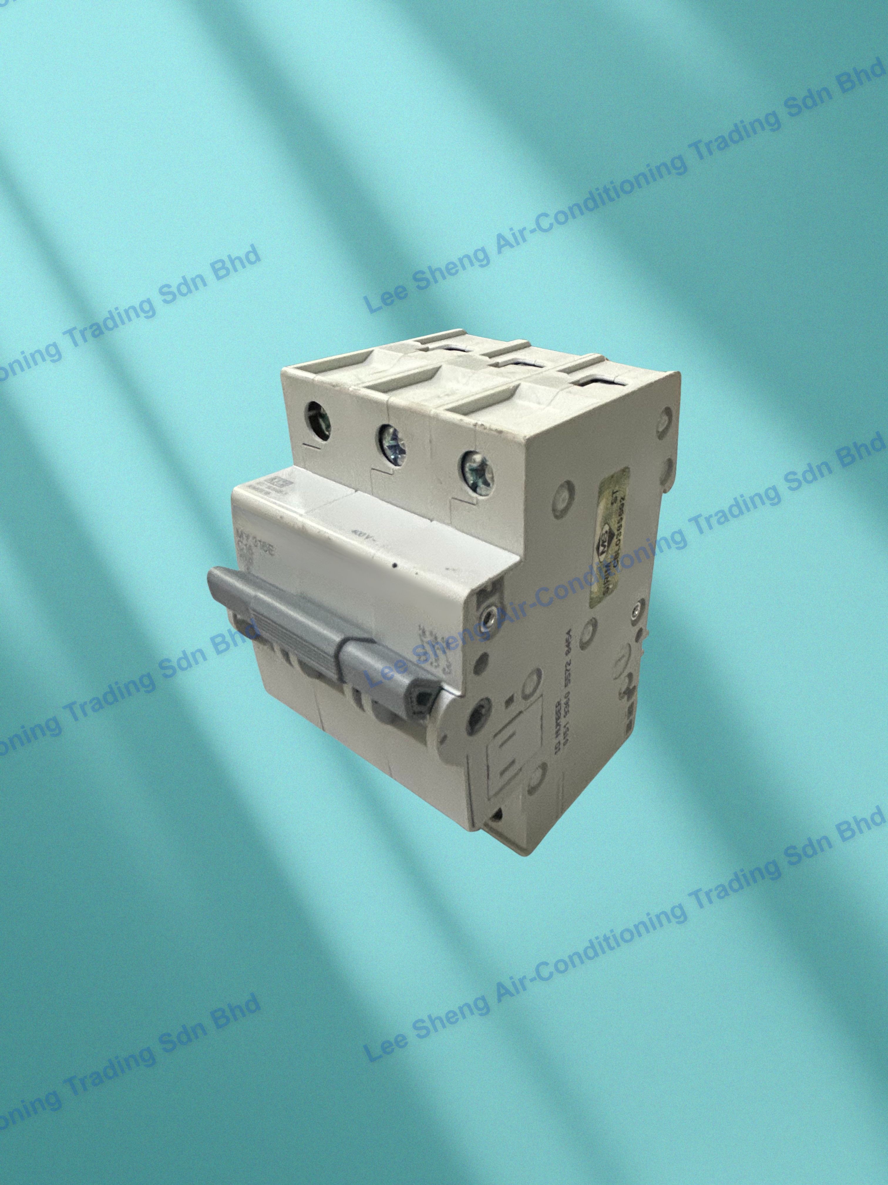G13-Miniature Circuit Breakers 3 Pole 16A