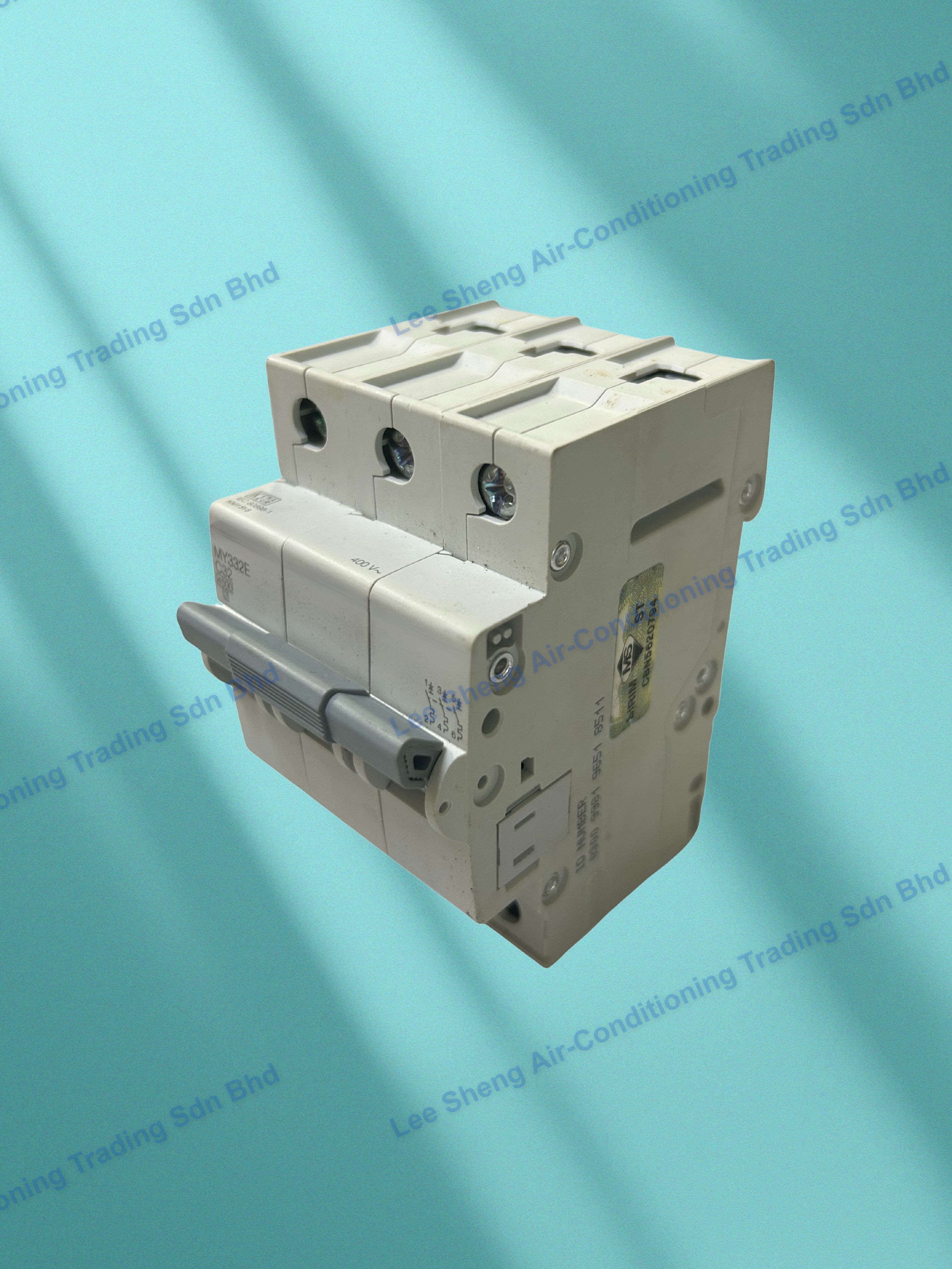 G15-Miniature Circuit Breakers 3 Pole 32A