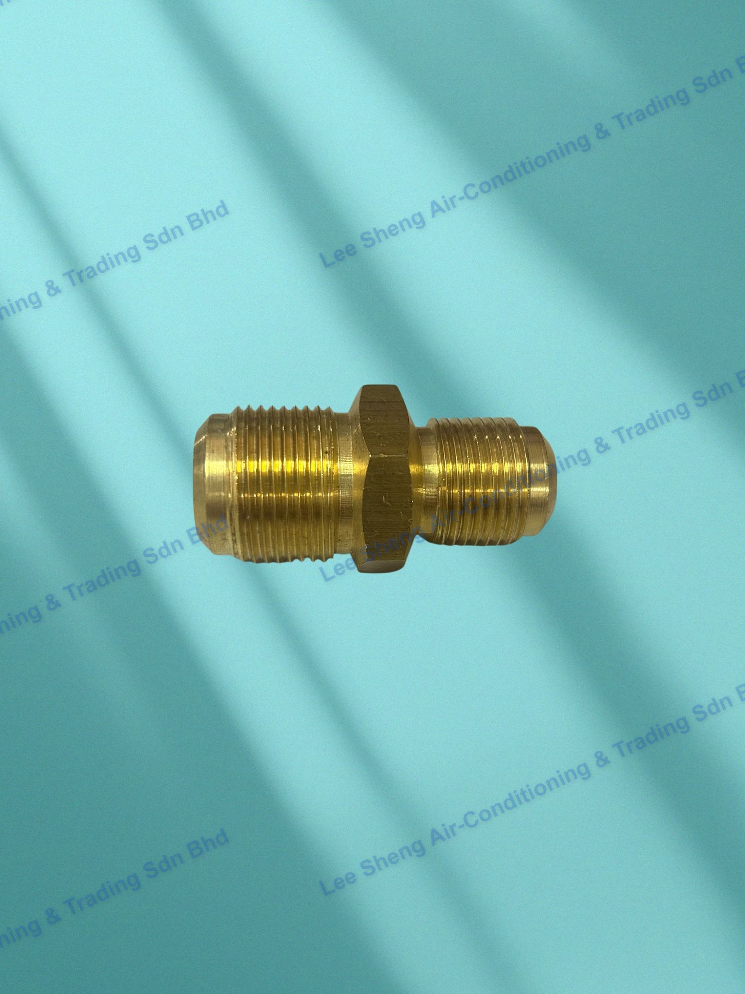 D13-Double Flare Reducer 5/8” x 3/4"