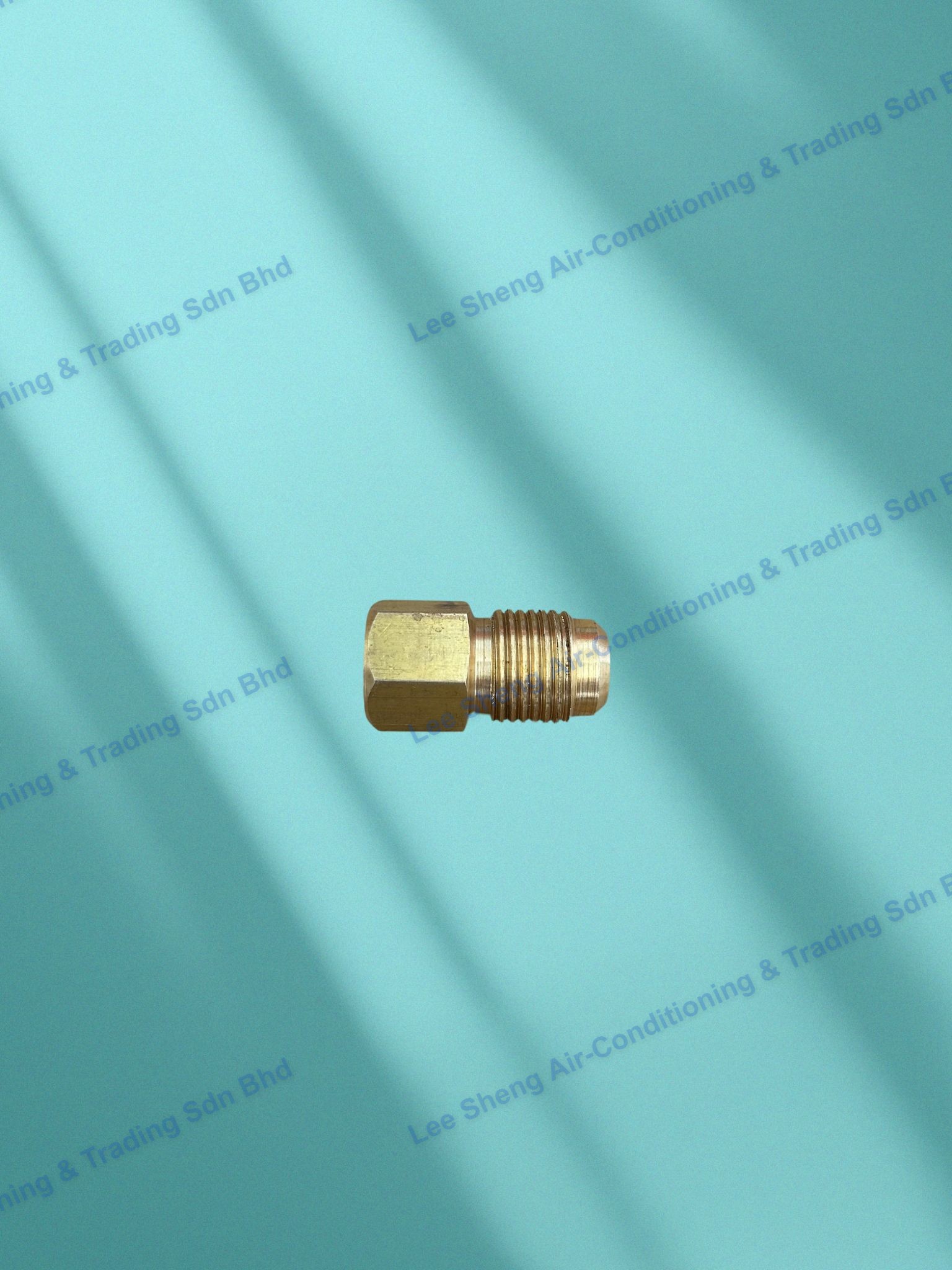 D21-Flare Reducer Union 1/4" FEMALE x 3/8” MALE