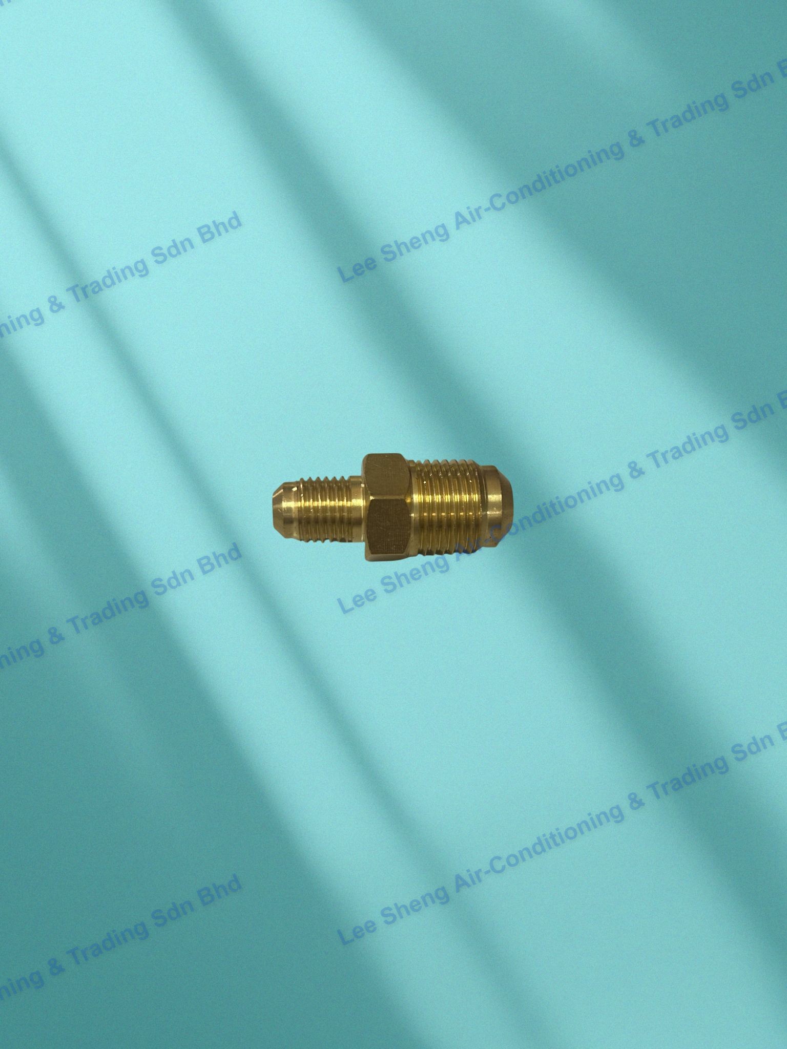 D8-Double Flare Reducer 1/4" x 3/8”